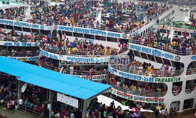 ঢাকা-বরিশাল রুটে কেবিন সিন্ডিকেট: যাত্রীদের দুর্ভোগ অব্যাহত, লঞ্চ মালিকদের গাফিলতি