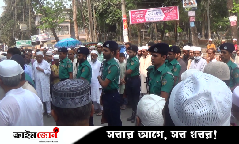 বরিশালে মুক্তিযোদ্ধা আলহাজ্ব সুরুজ চৌধুরীর জানাজা সম্পন্ন, রাষ্ট্রীয় মর্যাদায় দাফন