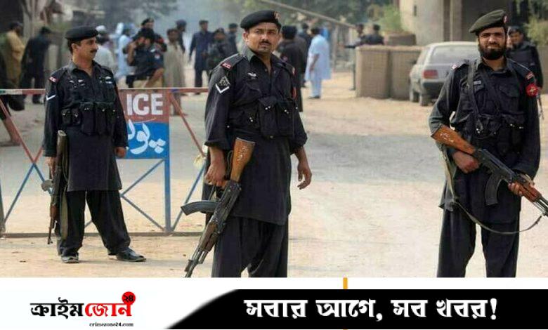 ওয়াজিরিস্তানে সেনাবহরে আত্মঘাতী হামলায় নিহত ১৩, ভারতকে দায়ী করল পাকিস্তান