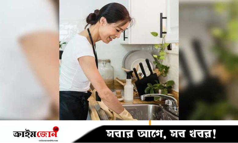 বর্ষাকালে পেটের রোগ এড়াতে রান্নাঘর যেভাবে পরিষ্কার রাখবেন