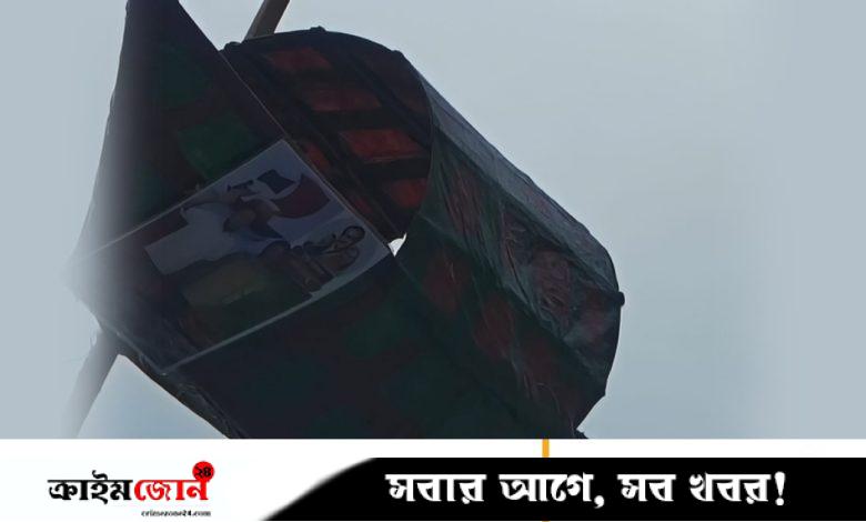 রাস্তার মোড়ে নৌকা টাঙিয়ে গ্রেপ্তার আ.লীগ কর্মী