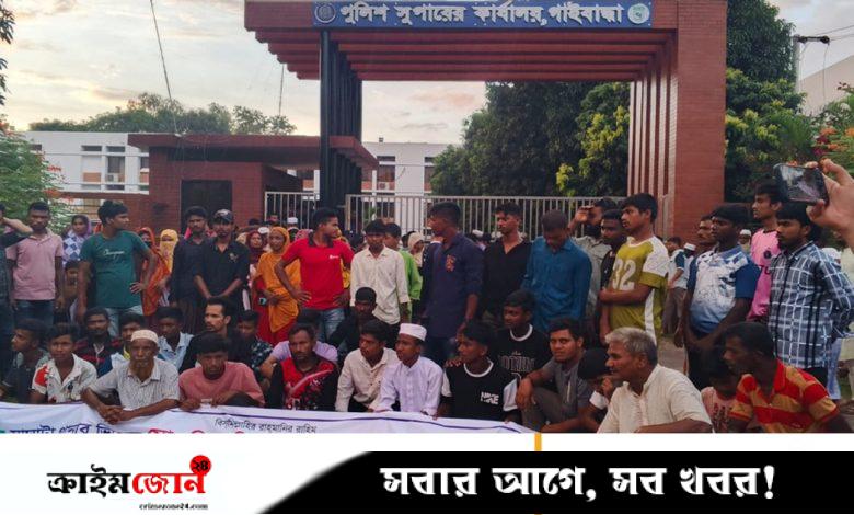 থানার পাশের পুকুরে যুবকের লাশ: পুলিশ সুপারের কার্যালয় ঘেরাও