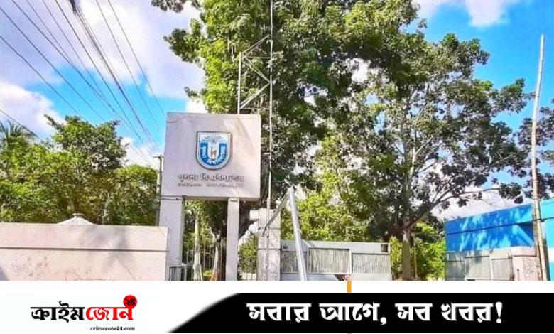 খুলনা বিশ্ববিদ্যালয়ে তীব্র হয়ে ওঠে বিক্ষোভ