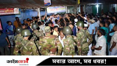 ধর্মীয় কটূক্তির অভিযোগে যুবক আটক, ভুল বাড়ি ভাঙচুর বিক্ষুব্ধ জনতার