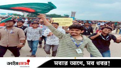 পেছনে গুলি, সামনে কাঁদানে গ্যাস