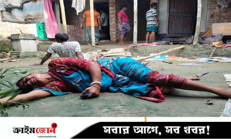 ধর্মীয় কটূক্তির অভিযোগে হিন্দুপল্লিতে ভাঙচুর, ঠেকাতে গিয়ে আক্রান্ত পুলিশও