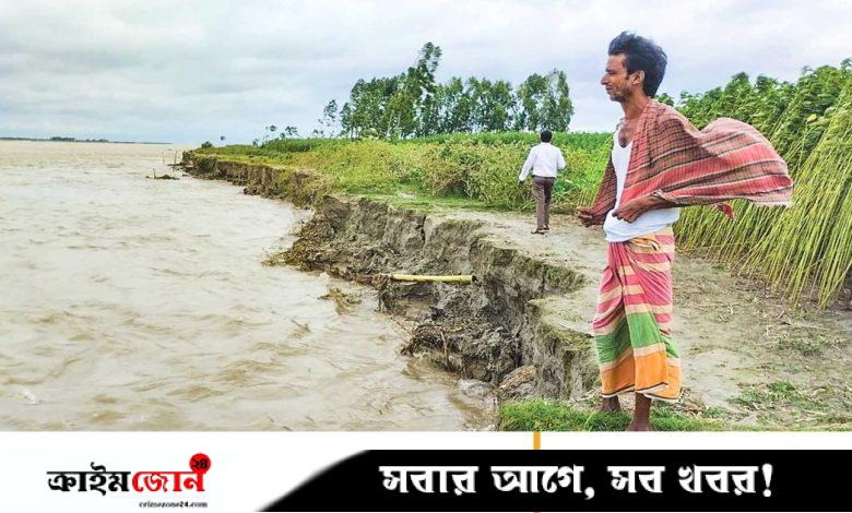 ঘরবাড়ি বিলীন, দিশেহারা মানুষ
