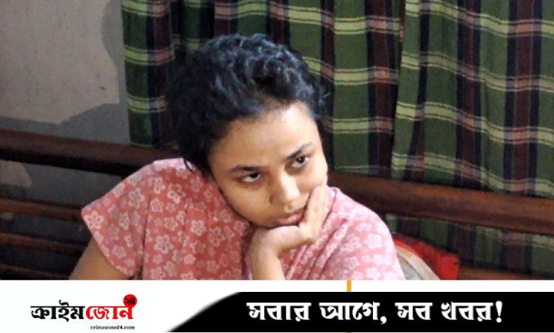 চার বছর ধরে ঘরবন্দী, মেধাবী মেয়েকে পাগল বানালেন বাবা!