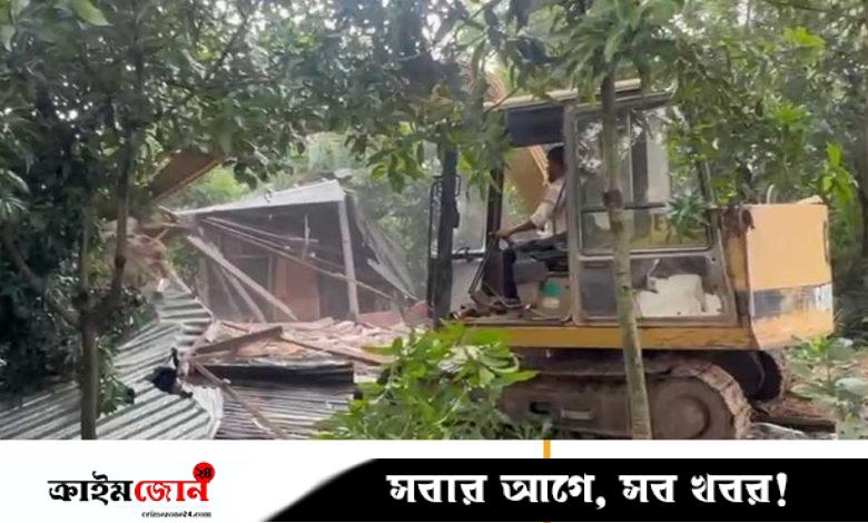 কালীগঞ্জে ‘বিশেষ জীববৈচিত্র্য এলাকা’ থেকে ১৫৫টি অবৈধ ঘর উচ্ছেদ