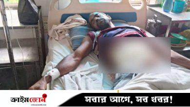 তুচ্ছ ঘটনাকে কেন্দ্র করে ছুরিকাঘাত, দুজন গ্রেপ্তার