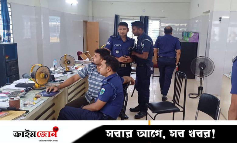 ঠিকাদার অফিসে ডাকাতি, সাড়ে ১৭ লাখ টাকা লুটের অভিযোগ