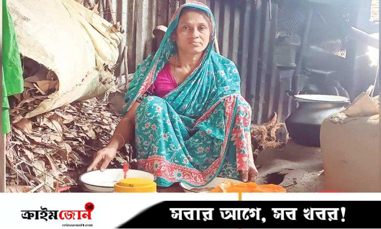 পাঁপড় বিক্রির টাকায় চলে সংসার