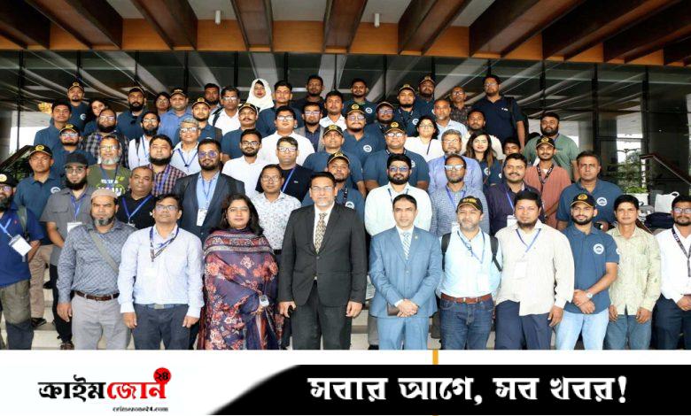 দুর্যোগে মোবাইল নেটওয়ার্ক-ইন্টারনেট সেবা ব্যাহত হলেও সচল থাকে হ্যাম রেডিও