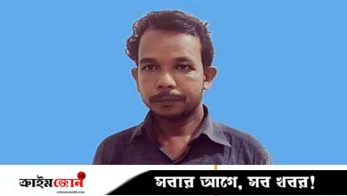 স্ত্রীকে গলা কেটে হত্যার পর থানায় আত্মসমর্পণ স্বামীর