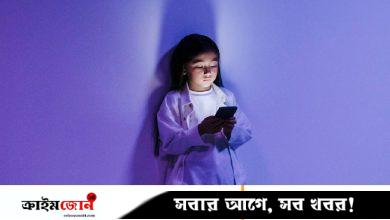 স্ক্রিন টাইমে নজর না দিয়ে শিশুর যেসব ক্ষতি করছেন
