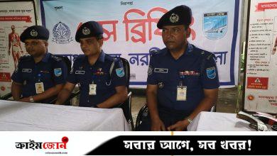 নরসিংদীতে ৫টি একনলা বন্দুক, ককটেল ও গুলি উদ্ধার