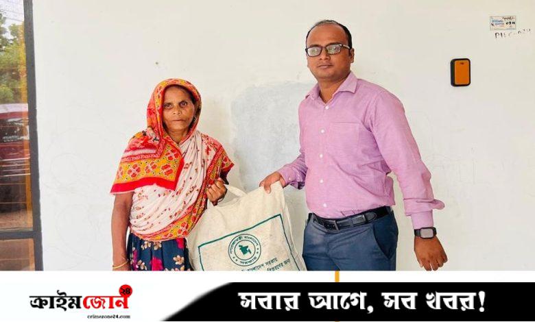 সেই শাহীদা পেলেন খাদ্যসামগ্রী, ভাতা কার্ডের আশ্বাস
