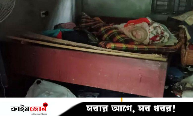 ফেসবুক পোস্টের জেরে আড়াইহাজারে ২ ইউপি সদস্যের বাড়িতে হামলা, লুটপাট
