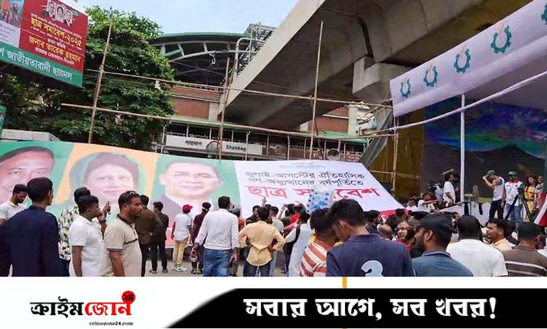 বাড়ছে নেতা-কর্মীদের ভিড়, যানচলাচল সীমিত