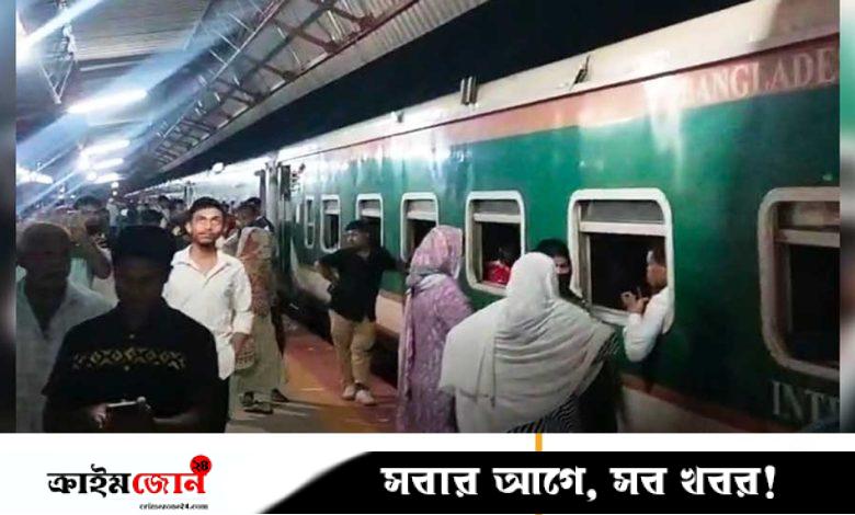 বিদ্যুতের সমস্যায় শ্রীমঙ্গল স্টেশনে আটকা পারাবত এক্সপ্রেস