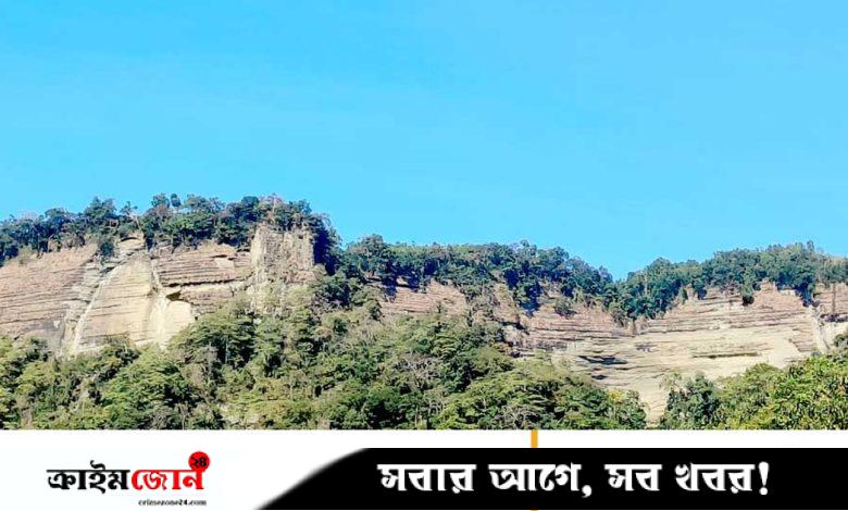 নাইক্ষ্যংছড়ি সীমান্তে স্থলমাইন বিস্ফোরণে নারীর পা বিচ্ছিন্ন