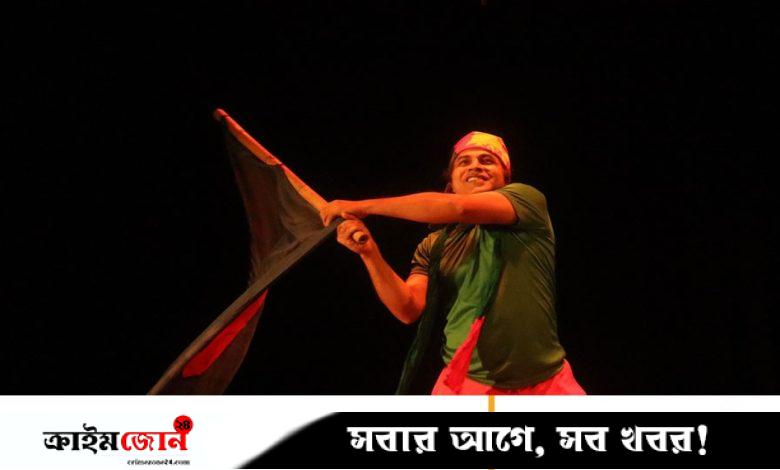 গণ-অভ্যুত্থান দিবসে মাইম আর্টের আয়োজন