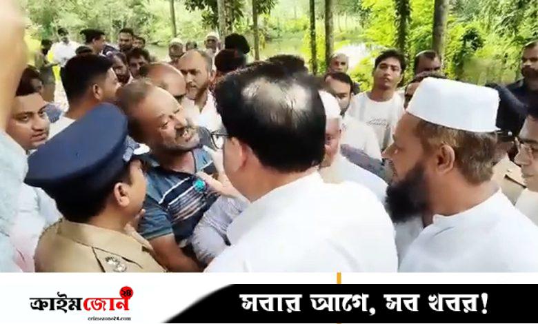 শহীদের কবর জিয়ারত করতে গিয়ে ফেনীতে জামায়াত-বিএনপি নেতাকর্মীদের হট্টগোল