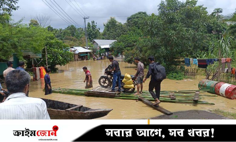 সড়ক ডুবে যান চলাচল বন্ধ, সাজেকে আটকা পড়েছেন ৫৮৩ পর্যটক
