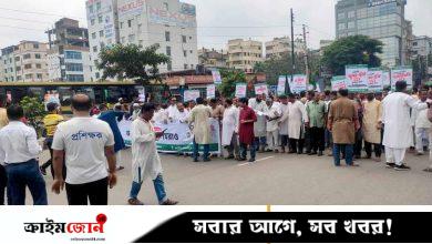 শেখ হাসিনাকে ফেরত পাঠানোর দাবিতে জাগপার সড়ক অবরোধ