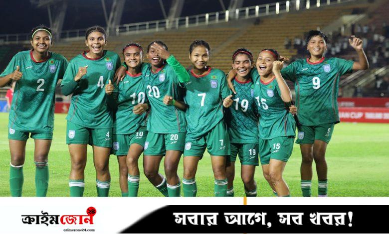 সাগরিকার গোলে এগিয়ে থেকে বিরতিতে বাংলাদেশ