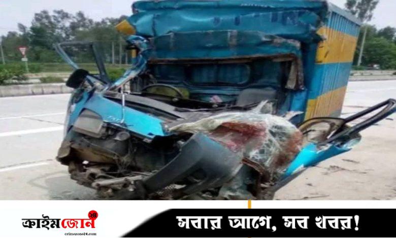 পীরগঞ্জে কাভার্ড ভ্যানের নিয়ন্ত্রণ হারিয়ে চালক-হেলপার নিহত