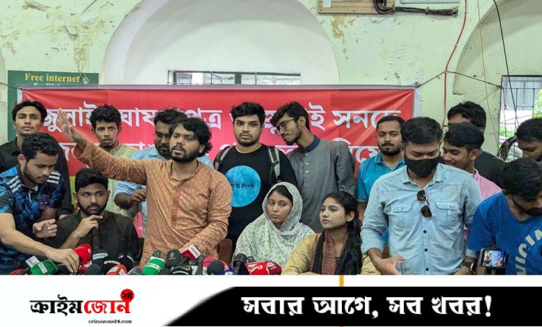 ‘প্রধান উপদেষ্টাকে সেনা ক্যুর ভয় দেখিয়ে নিয়ন্ত্রণে রাখছেন উপদেষ্টারা’