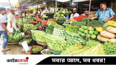 বাজারদর: বৃষ্টির অজুহাতে চড়া পেঁয়াজ
