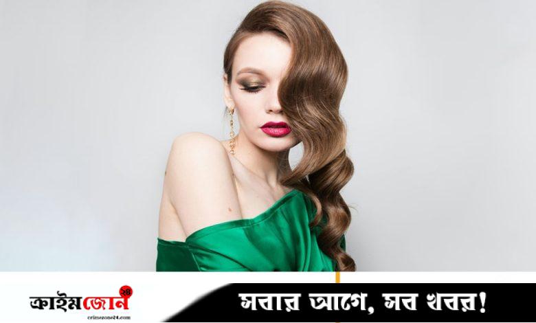 এই নিয়মগুলো মানলে ঢেউখেলানো চুলও বশ মানবে