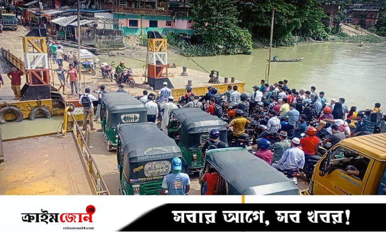 ৯৬ ঘণ্টা পর চন্দ্রঘোনা-রাইখালী নৌ রুটে ফেরি চলাচল শুরু
