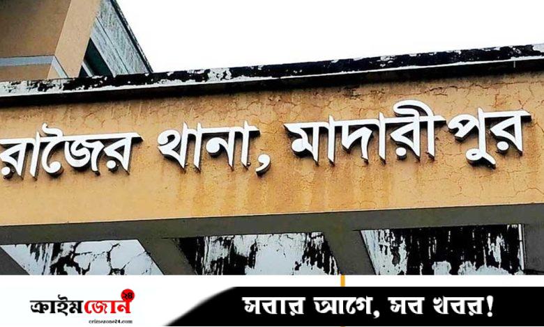 আদালতে নেওয়ার সময় পালালেন আসামি, ২ পুলিশ সদস্য প্রত্যাহার