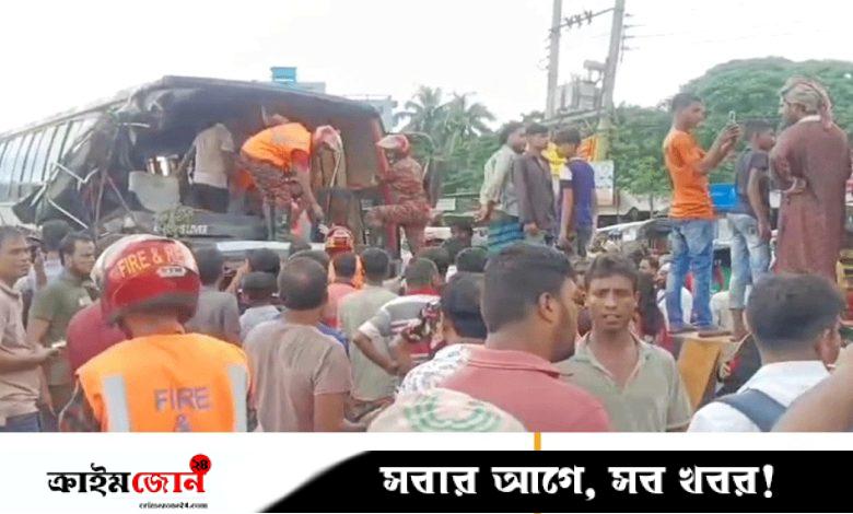 দুই বাসের মুখোমুখি সংঘর্ষে নারীসহ নিহত ৩