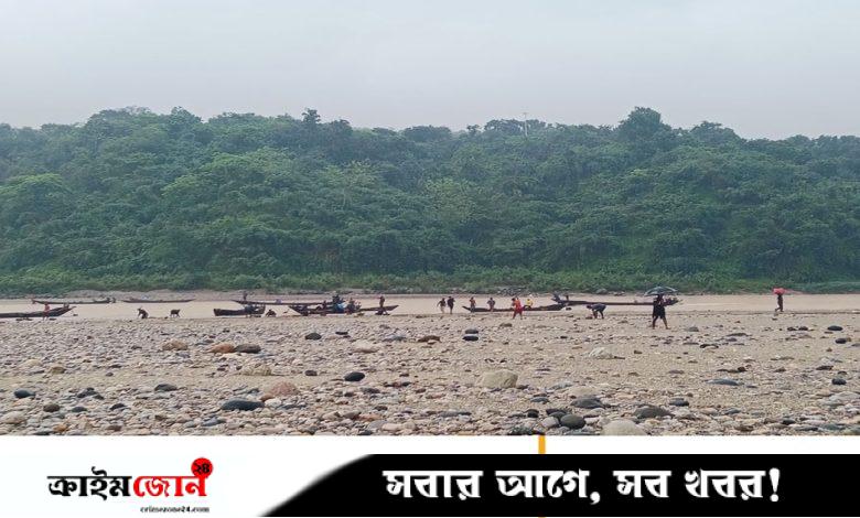 ৭ দিনের মধ্যে সাদা পাথর আগের স্থানে ফেলার নির্দেশ হাইকোর্টের