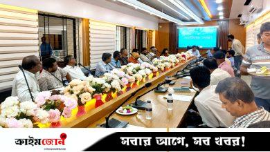 স্কুল-কলেজে মোবাইল ফোন নিষিদ্ধের সিদ্ধান্ত
