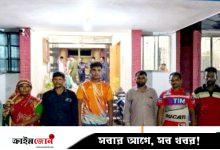 তলুইগাছা সীমান্তে বিজিবির কাছে ৫ বাংলাদেশি নাগরিককে হস্তান্তর