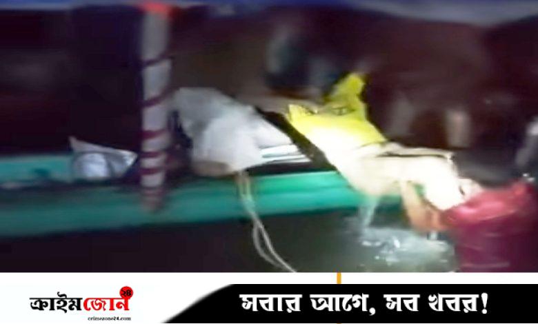 বাইচের নোকার সঙ্গে বরযাত্রীর ট্রলারের সংঘর্ষ, নিহত ২