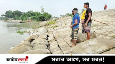 কাজ শেষ হওয়ার আগেই বাঁধে ধস, আতঙ্কে মানুষ