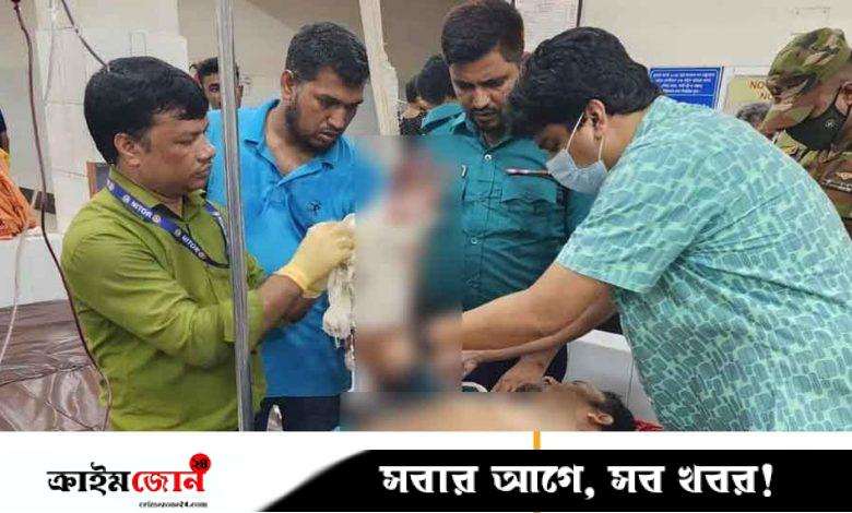 আদাবরে কিশোর গ্যাংয়ের হামলায় ৩ পুলিশ সদস্য আহত, টহল গাড়ি ভাঙচুর