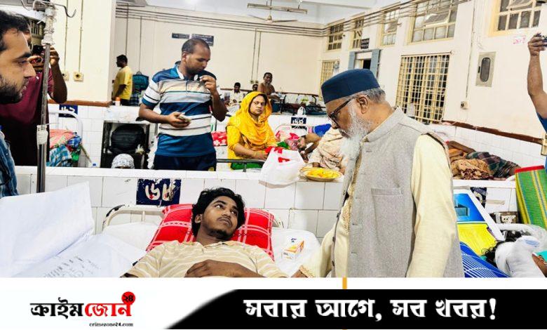 আহত চবি শিক্ষার্থীদের দেখতে মধ্যরাতে চমেকে ধর্ম উপদেষ্টা