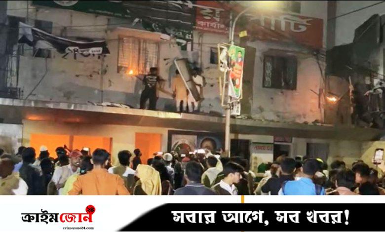 জাতীয় পার্টির কার্যালয়ে হামলায় গুলিবিদ্ধ ২