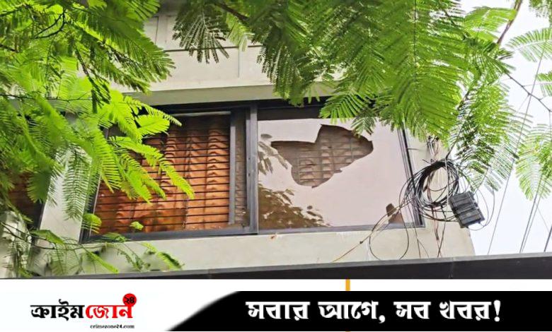টাঙ্গাইলে কাদের সিদ্দিকীর বাসভবনে হামলা ও ভাঙচুর