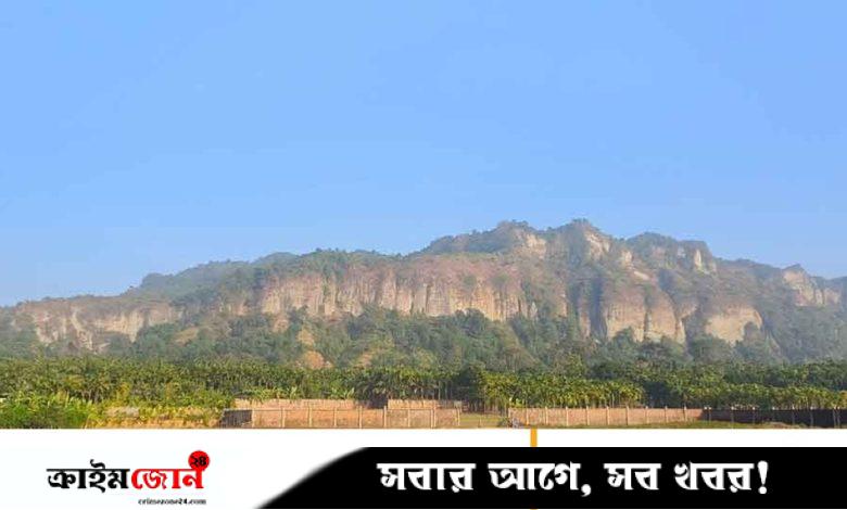 টেকনাফে অপহৃত ৩ জনকে ছেড়ে দিয়েছে দুর্বৃত্তরা